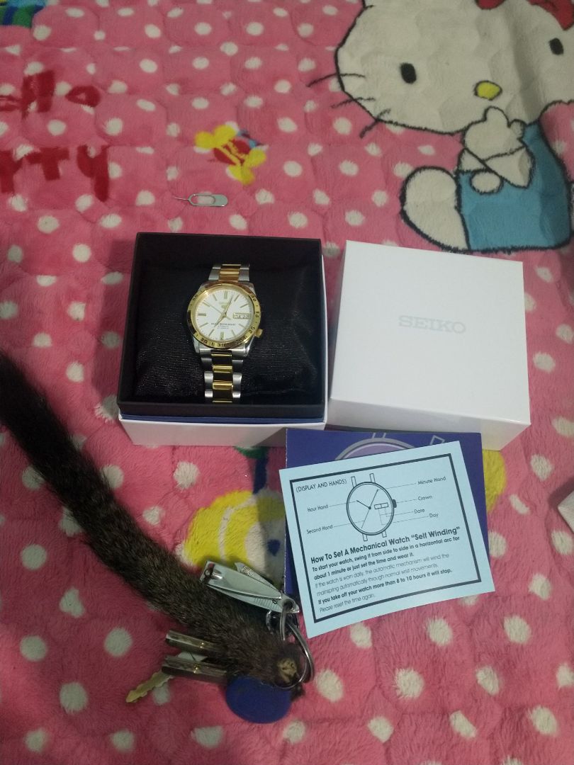 sản phẩm chính hãng đẹp .giáo hàng chậm 5 ngày .giá cao hơn ngoại thị trường 1.7*** tuy nhiên mk rất thích số này