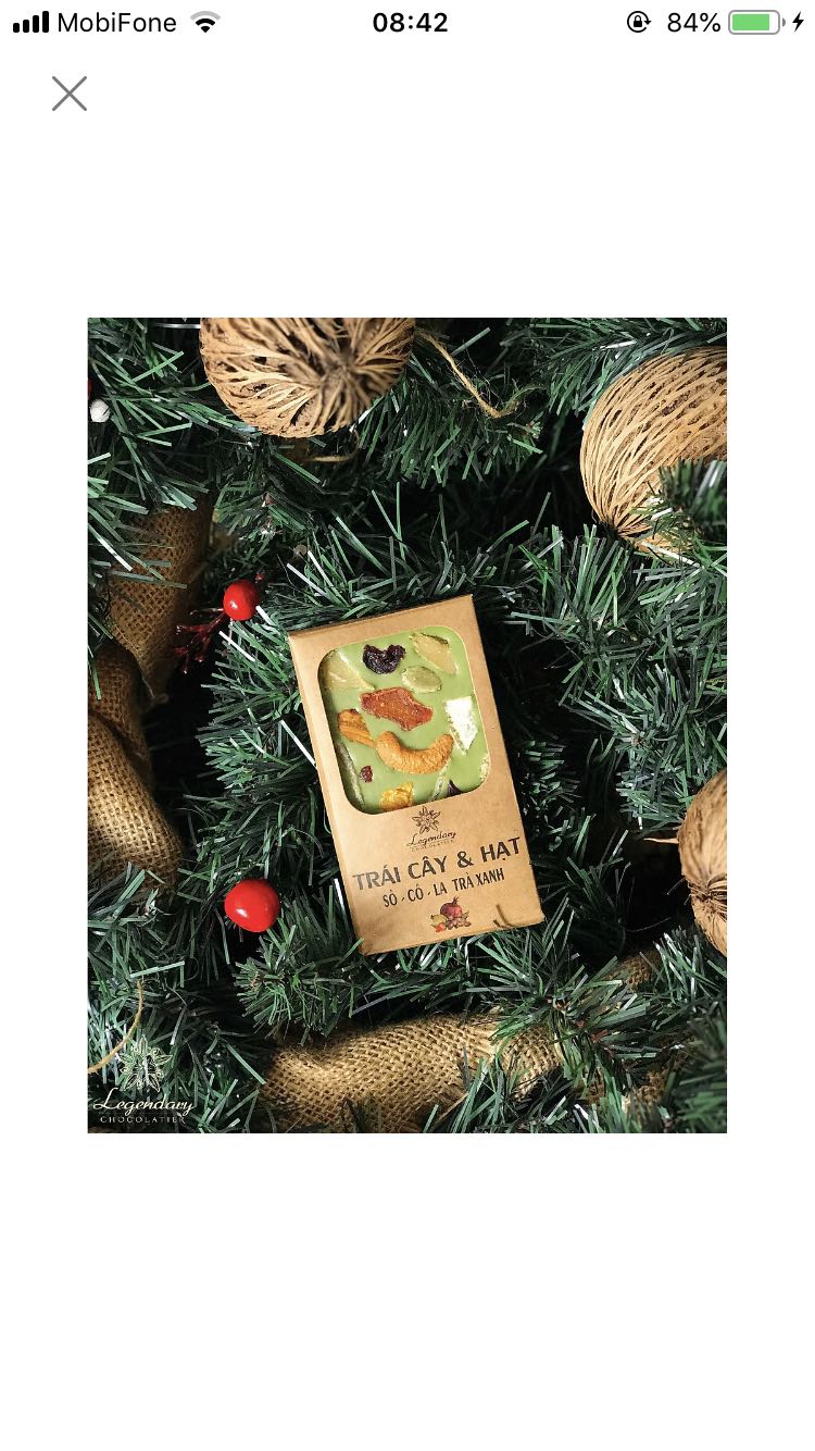 Sô cô la thơm mùu trà xanh, có trái cây sấy khô dẻo nữa, ăn rất thích