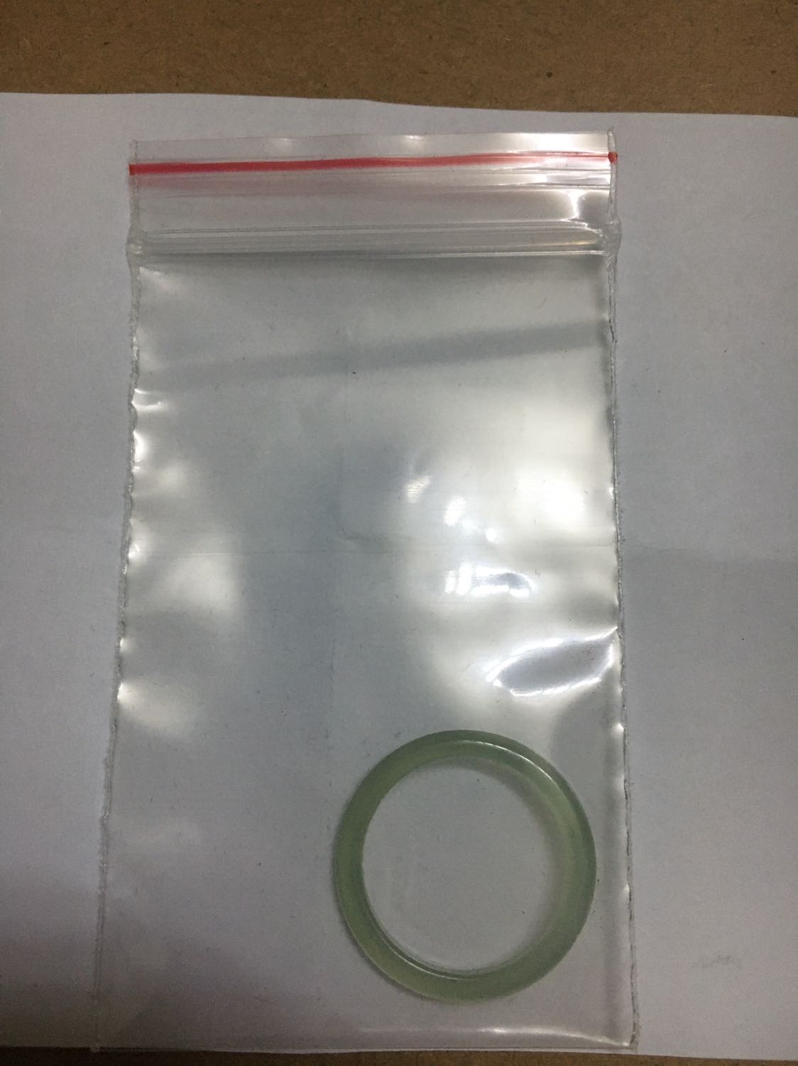 Đã ủng hộ nhiều làn bên shop, nhẫn màu đẹp, giao hàng nhanh, rất hài lòng.