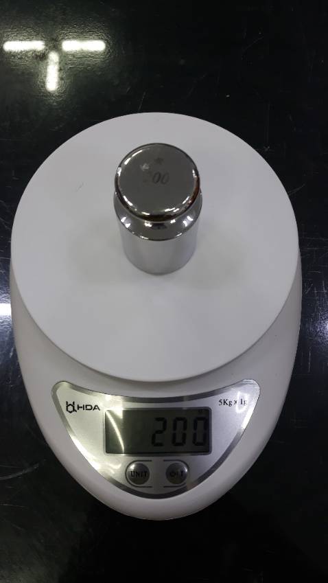 Cân đúng chuẩn, độ bền thì phải xài một thời gian mới biết được.