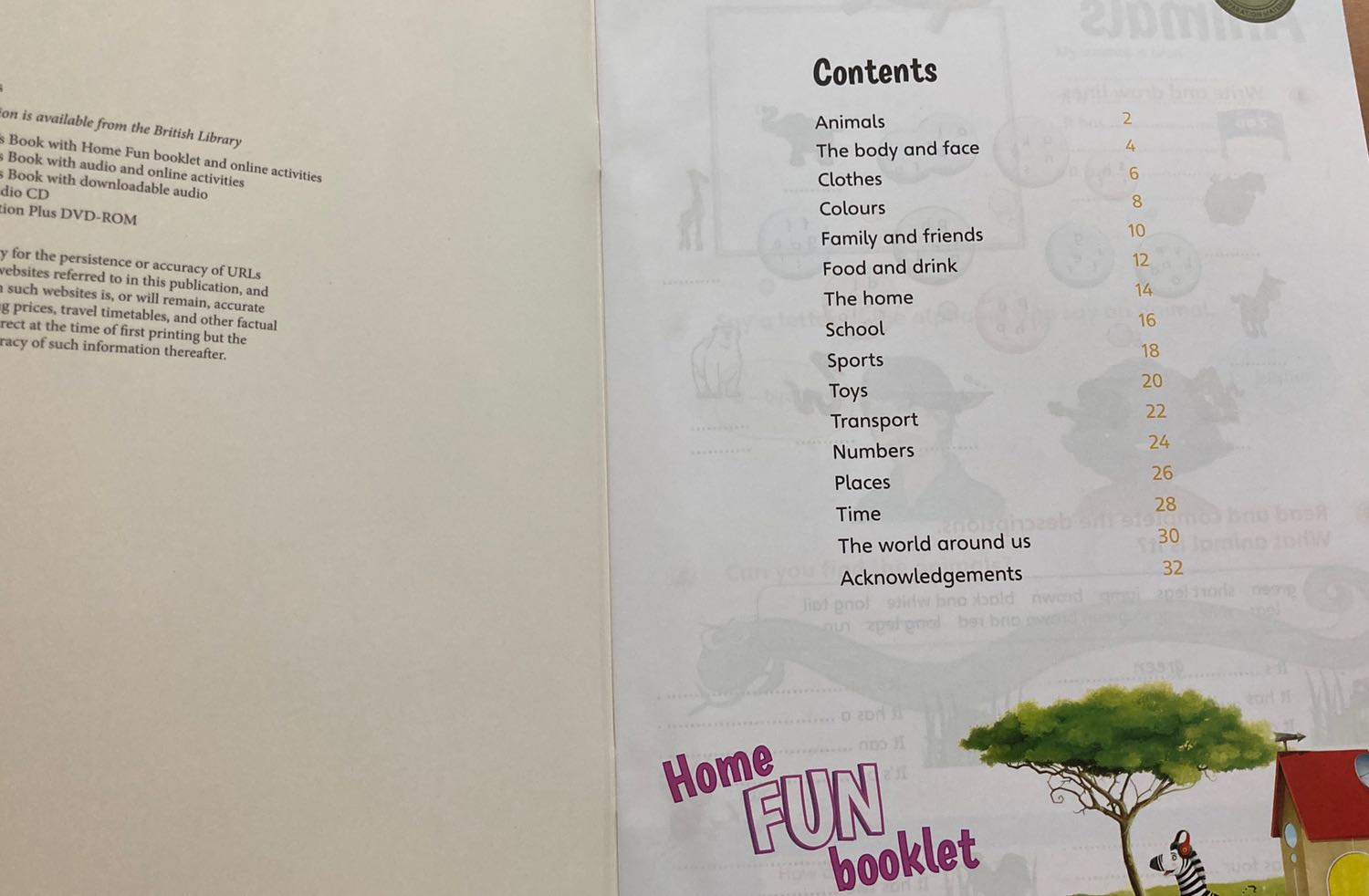 Sách rất đẹp, chuẩn bị đầy đủ kiến thức và kỹ năng trước khi bé bước vào luyện đề Starters. Sách thuộc nhà xuất bản Cambridge, đơn vị chủ quản kỳ thi này. Bé rất thích, rất đáng mua.