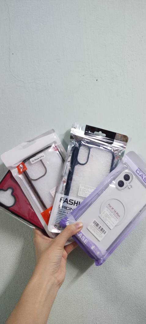 Ốp đẹp, vừa với điện thoại, mua được mã giảm giá của shop nên rất xứng đáng để mua, mn nên mua nha