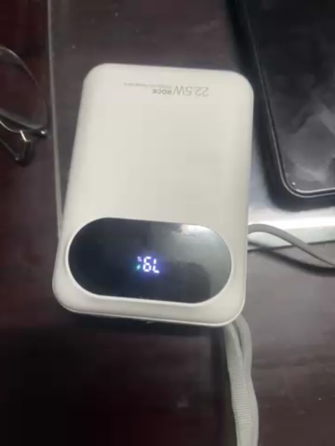 Pin dùng tốt. Shop thân thiện và tương tác rất tốt với khách hàng. Nên mua mới người nhé. Cảm ơn Shop đã nhiệt tình với khách.