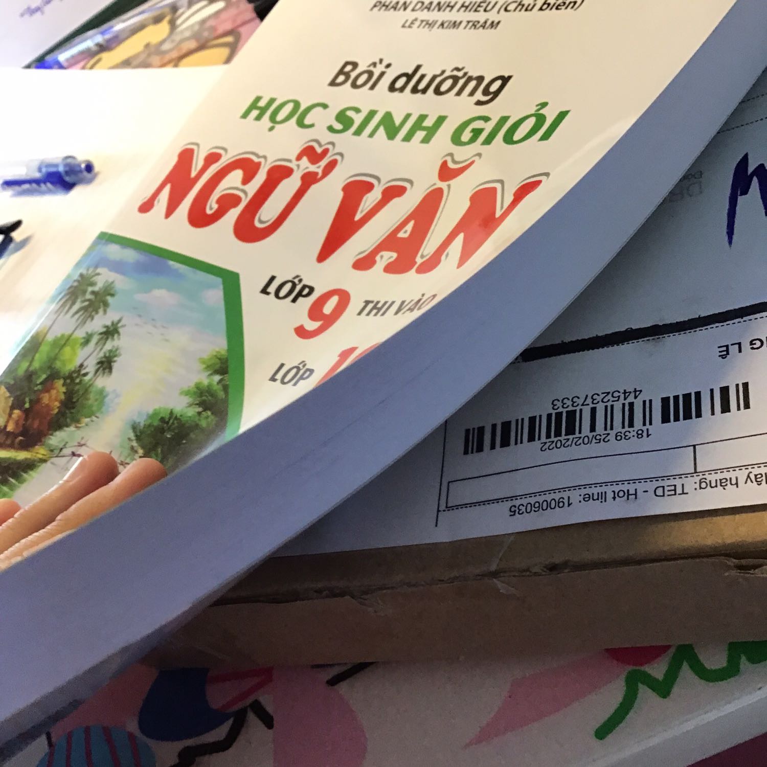 Đóng gói kĩ , giao hàng nhanh , sách đẹp sẽ ủng hộ nữa ạ