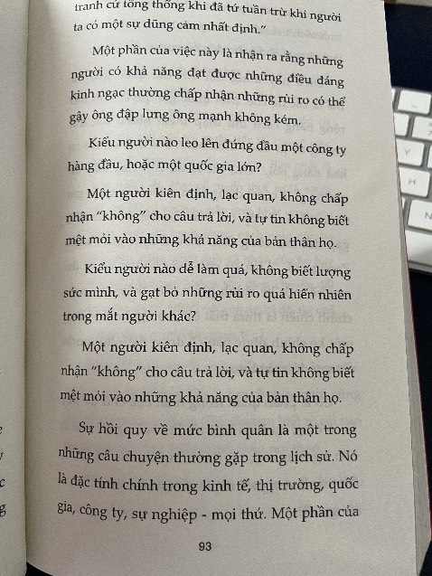 Dịch bị trùng ý,đang đọc 1 cách cảm hứng và flow thì bị trùng 2 ý này. Xem xét tái bản lại. Thanks
