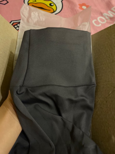 Co dãn tuyệt đối, vải mỏng ôm sát k bị bí nóng chất vải đẹp, cạp cao qua rốn Co dãn tuyệt đối, vải mỏng ôm sát k bị bí nóng chất vải đẹp, cạp cao qua rốn