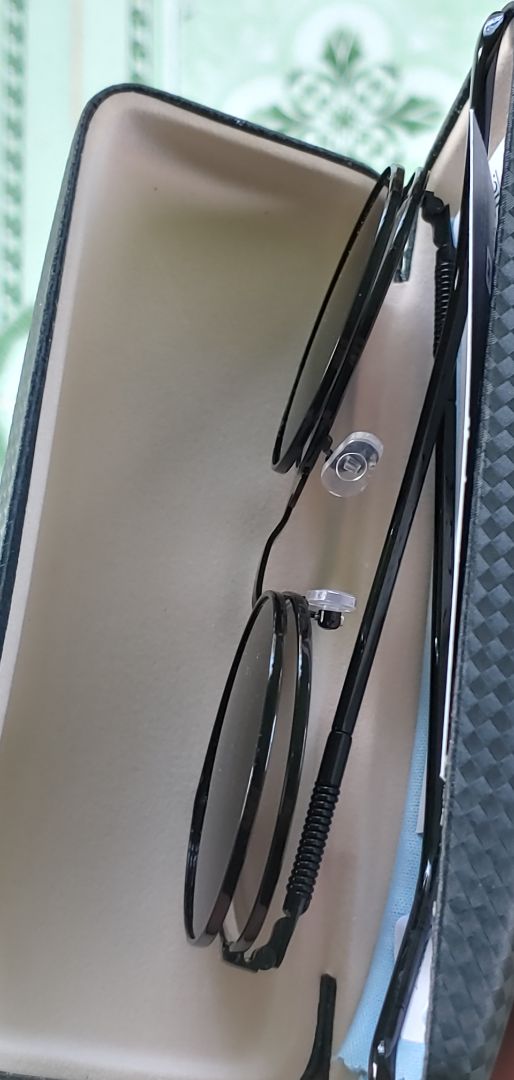 đẹp. nhưng giao hàng lâu quá. cả tháng trời mới nhận được