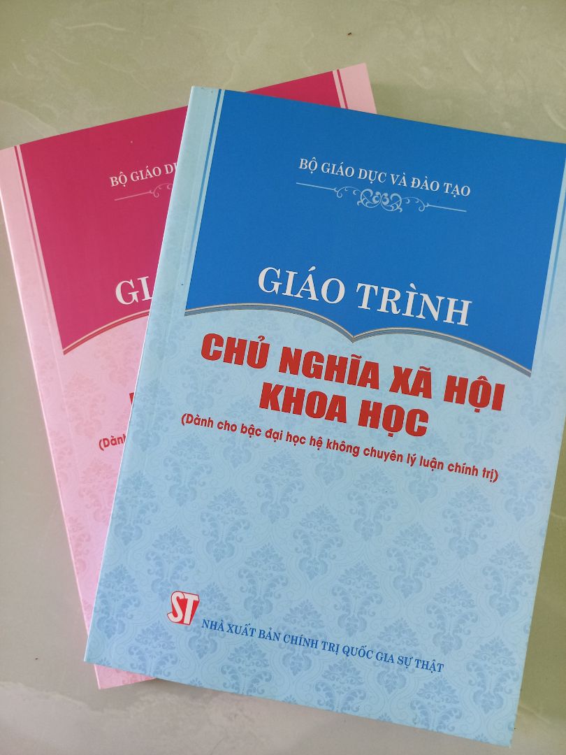 giao hàng nhanh, sách mới và đẹp