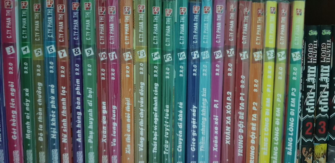 Rất đẹp!!! Nhưng đóng gói lại quá cẩu thả, hộp gần như nát, nhưng cũng may không ảnh hưởng tới truyện bên trong.