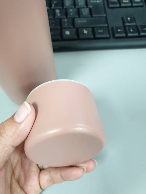 hàng lock lock thì ok rồi. nắp làm ly uống tiện