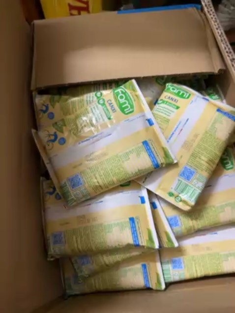 Giao rất nhanh, giá khuyến mại rất tốt.