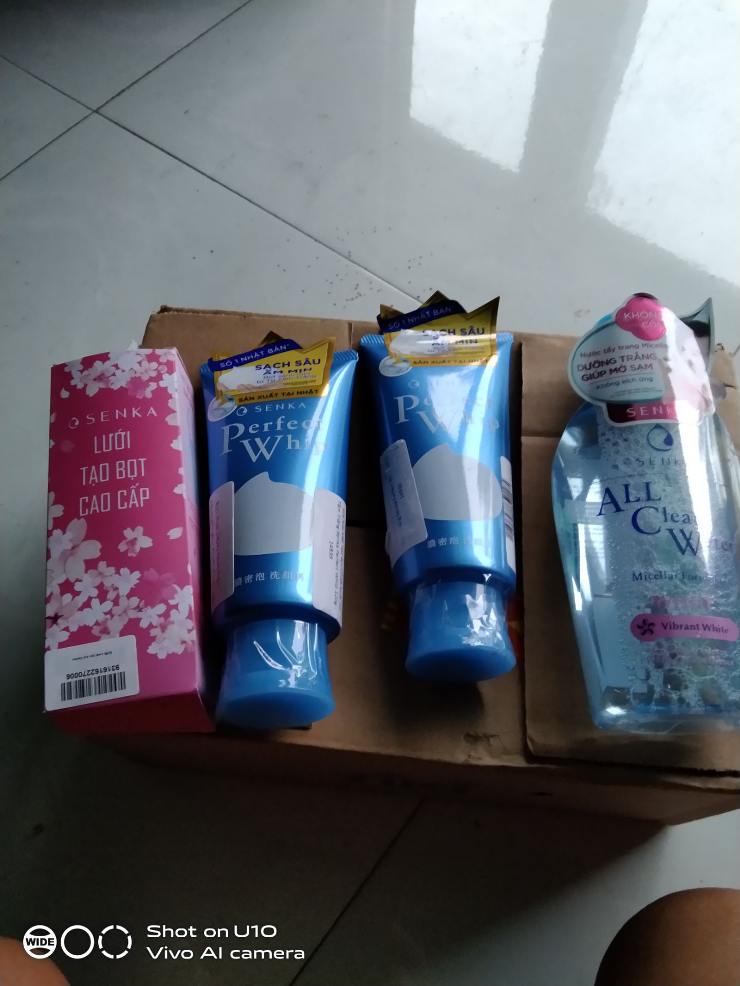 Mình thấy rửa cũng sạch, giá 69k được tặng bông tạo bọt. Thêm một điểm cộng lớn nữa là giao hàng rất nhanh, chỉ có một ngày là có hàng. số lượng đầy đủ, như hàng đã đặt. dùng lâu thì mình chua biết ntn.