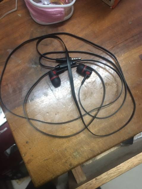 Mới dùng được 7 ngày thì hỏng (không thể nghe được nữa), đề nghị shop thực hiện bảo hành.  Hướng dẫn tôi cách thức thực hiện bảo hành.
Xin cảm ơn.
Hậu, ***