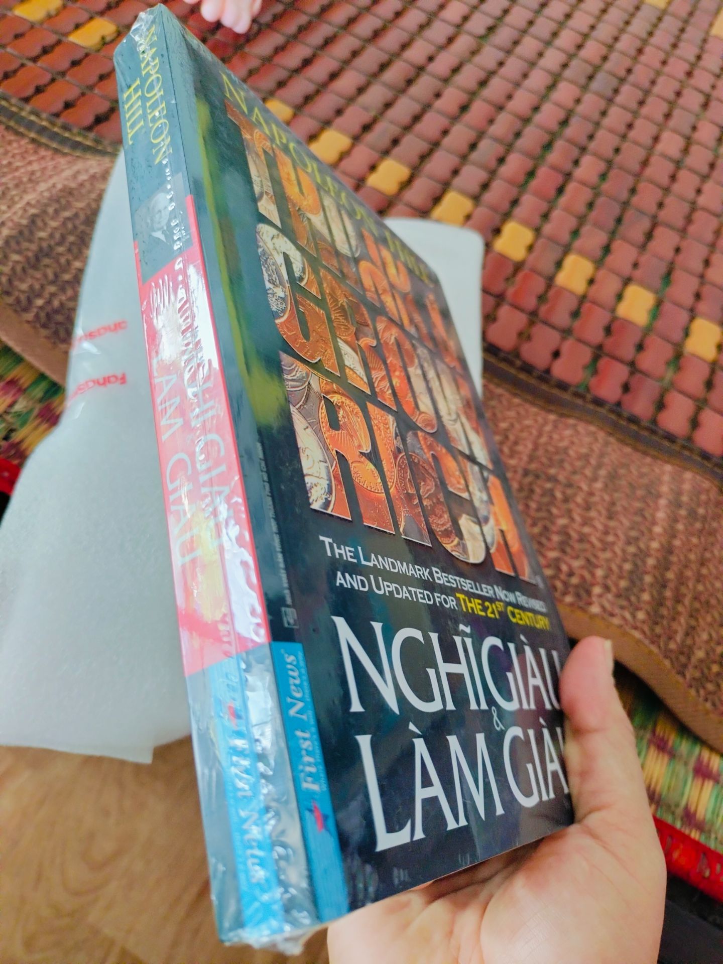 Nhanh, đặt sách chưa đầy 30h đã nhận được... Cảm ơn shop