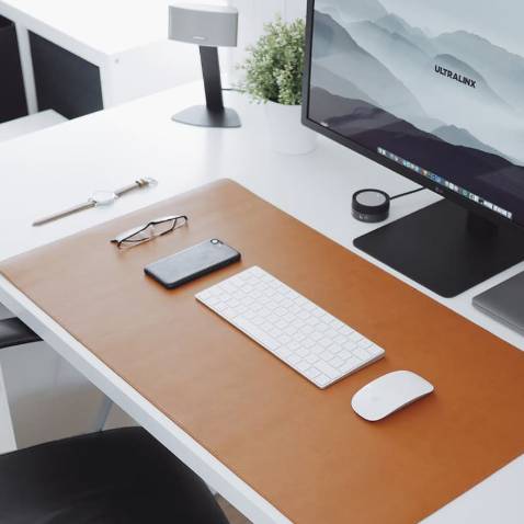 Rất đẹp và dày dặn mình mua mấy chiếc dùng để ở nhà và cơ quan. Đồng nghiệp khen hay nên đã giới thiệu qua đây mua. Giá tốt chào hàng nhanh sau khi đã tham khảo một số bên