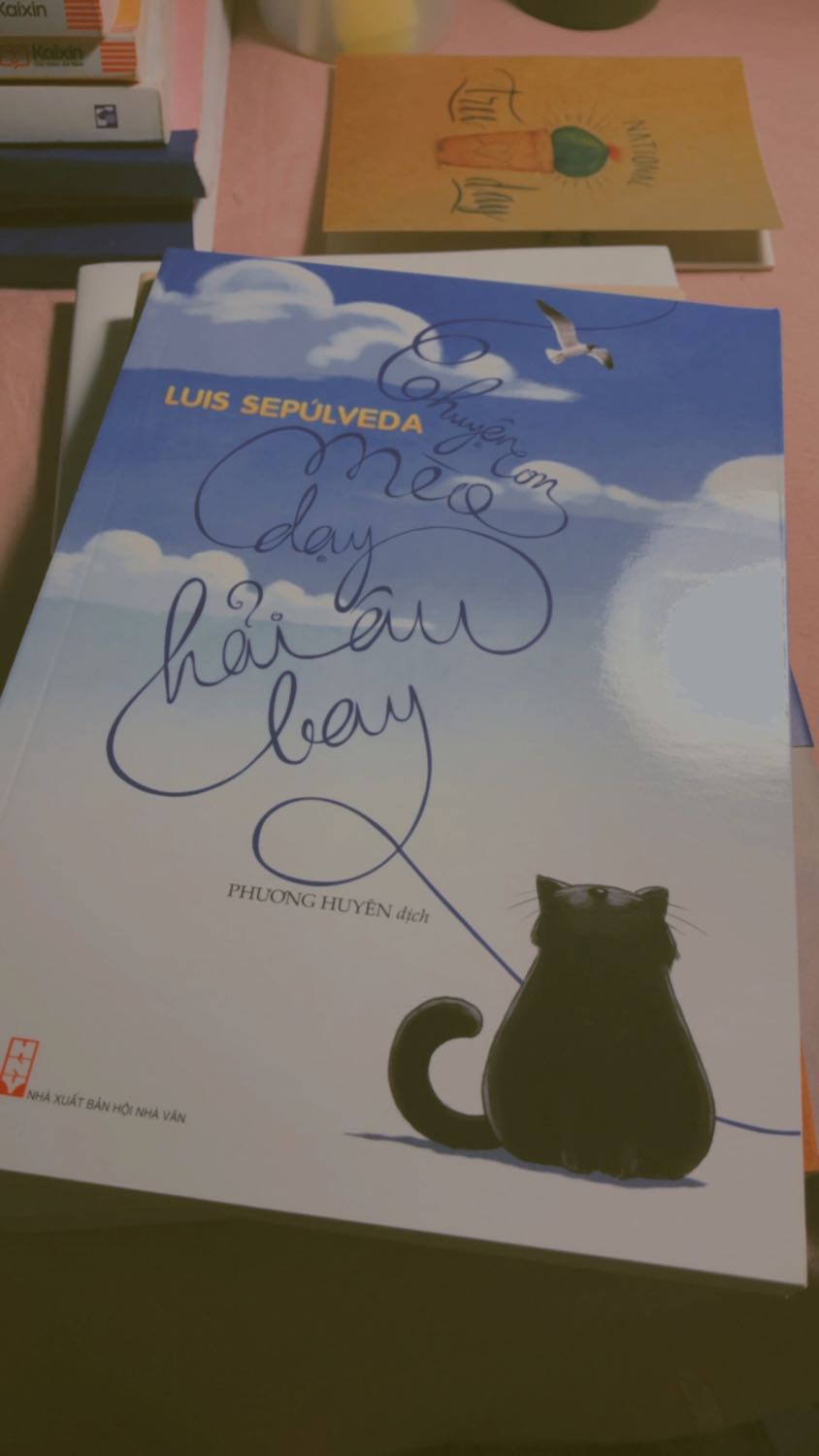 Mua mấy cuốn này vì được giới thiệu, giao hàng siêu nhanh 🥰