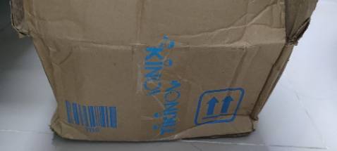 Mới nhận sản phẩm , bên ngoài hộp gói hàng có bị móp xung quanh , nhưng sản phẩm còn nguyên vẹn . Sẽ ủng hộ shop thêm nữa, nếu sản phẩm tốt, hạn sử dụng xa ( date xa ví dụ 2024 - 2025 ) , giá cả rẻ và phù hợp cho người tiêu dùng bình dân !