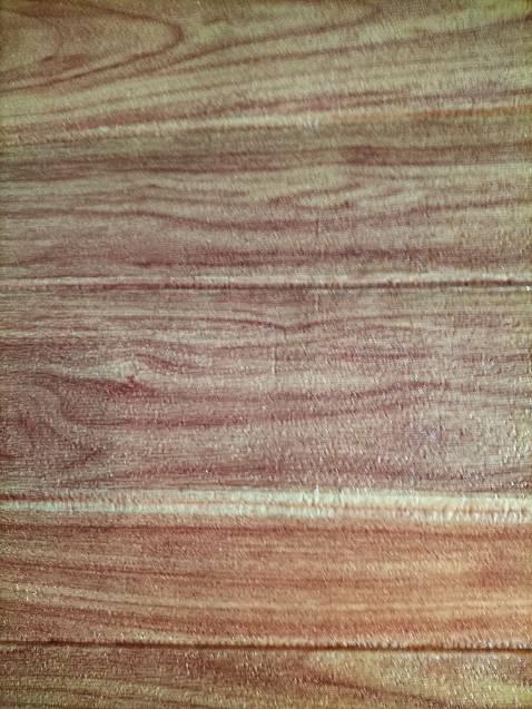 Miếng dán gửi ko đúng màu yêu cầu, tui rất thất vọng, tin tưởng nên ko kiểm hàng, bữa nay dán mới thấy ko phải màu xanh mà màu gỗ