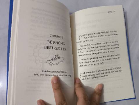 Mua tặng cho 1 người bạn, Sách đẹp, giao hàng nhanh.