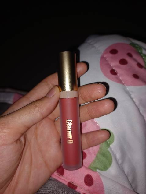 Sản phẩm rất tốt cảm ơn shop tiki đã tặng thêm 3 món quà ấn tượng nhất là sịt thơm body mùi rất ngọt rất hợp với mình sẽ quay lại ủng hộ