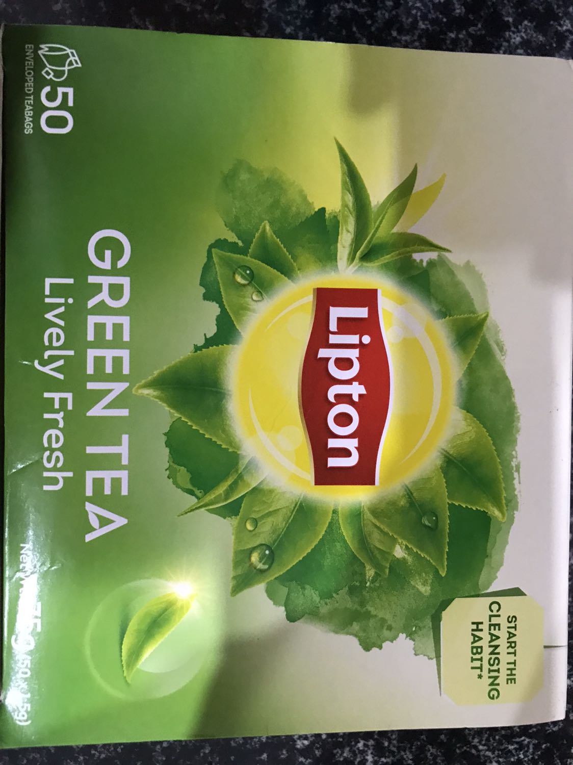 Cực kì hài lòng. Trong hộp có 50 túi rời. Mỗi túi trà là 1 bao riêng. Đẹp, sử dụng lâu ko bị mất mùi. Tiếp tục ủng hộ