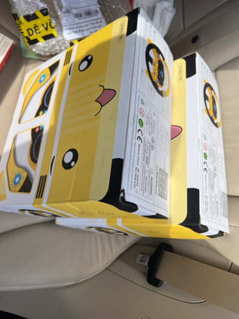 Giao sai hàng. Nhắn tin shop ko phản hồi hay xin lỗi.