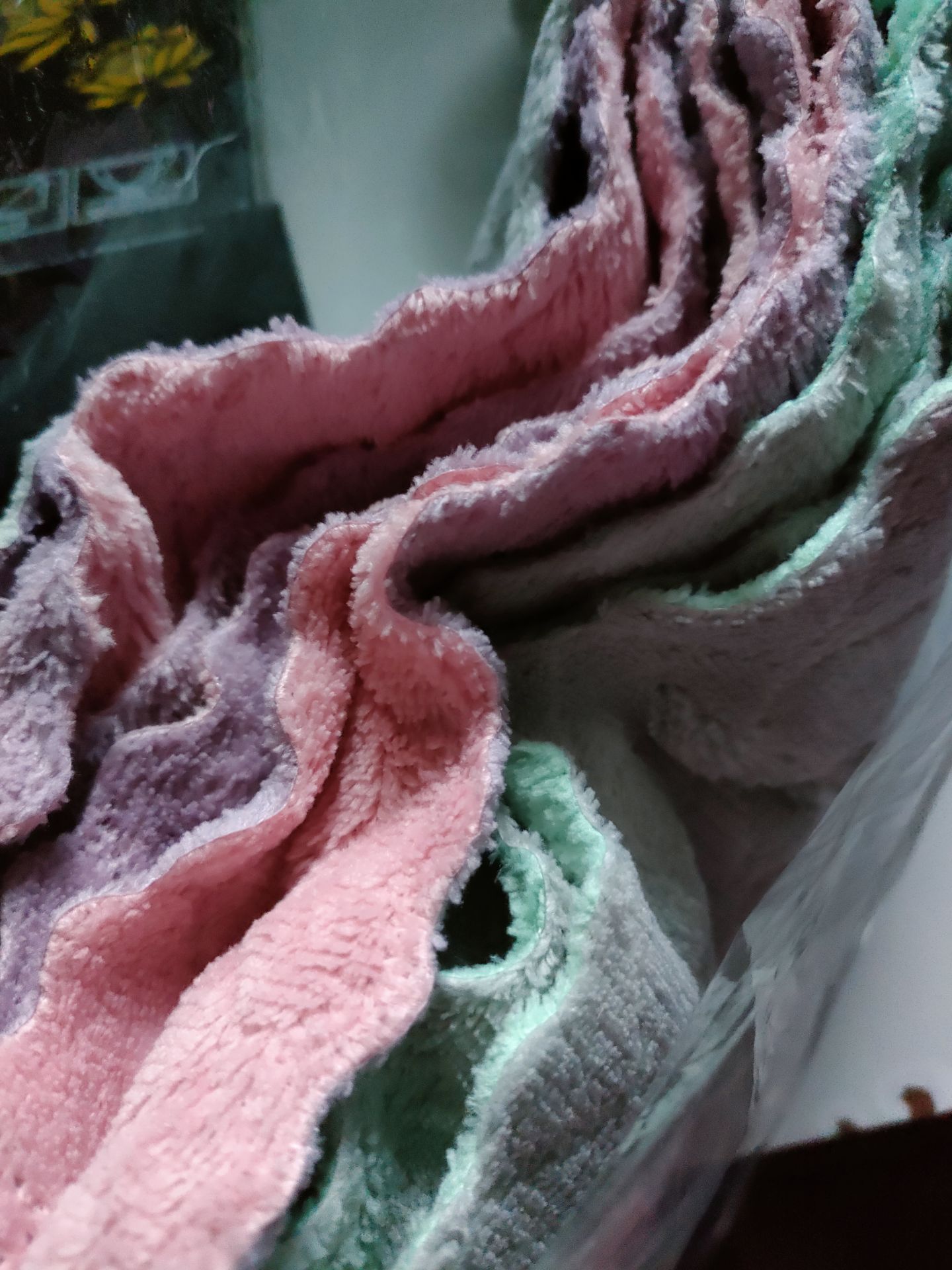 bé rất thích.khăn thì rẻ hơn so với nhiều shop khác