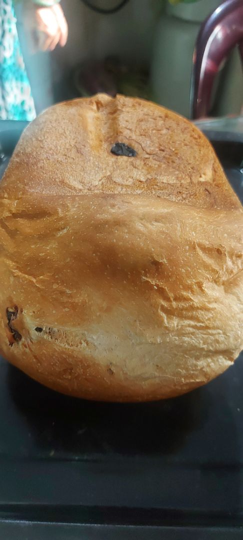 Hàng đóng gói cẩn thận. máy này là mình mua sau khi thấy người quen sử dụng bền và tốt. Về làm bánh cần điều chỉnh lượng bột lại đôi chút cho bánh nở to và đẹp hơn...về phần giao hàng thì chậm hơn dự kiến 2-3 ngày. làm bánh được 3 lần...bánh đẹp vàng ngon nha...tks!