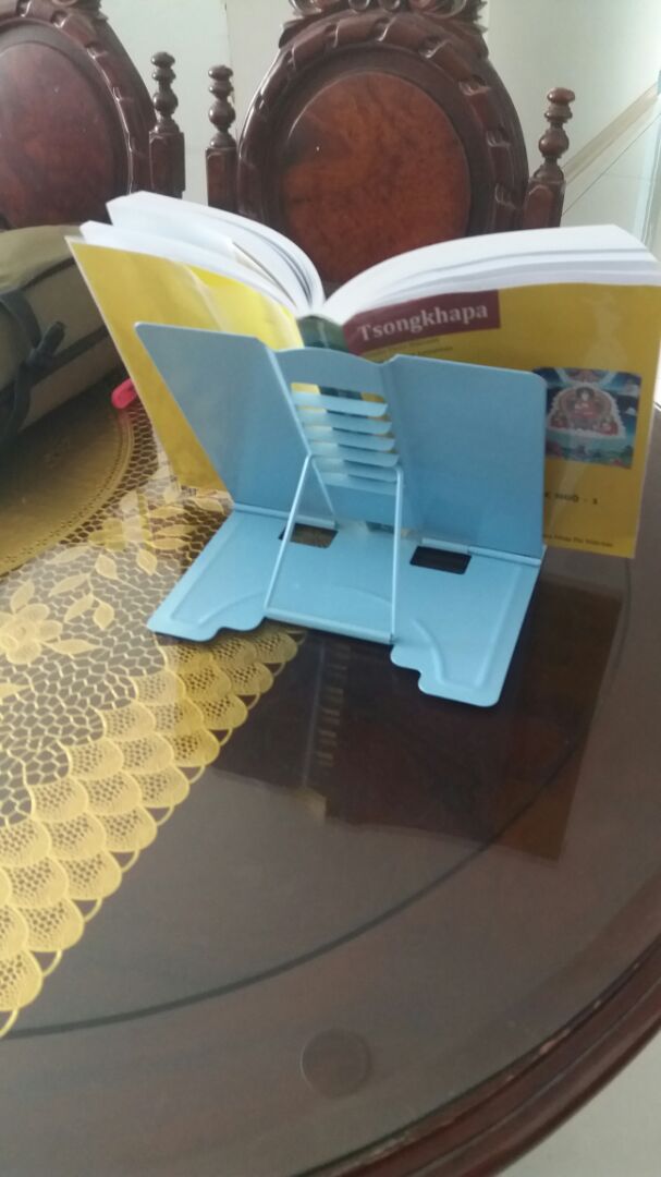 giao hàng đúng mẫu , rất tin tưởng shop và sẽ ủng hộ shop tiếp