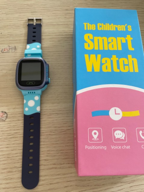 Trẻ em rất thích nên tự đặt mua. Sản phẩm cho trẻ em phải ok. Nên kiểm tra kỹ khi giao hàng để không làm tổn thương chúng.