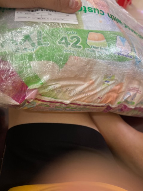 Ghi 44 nhưng bao bì 42 miếng