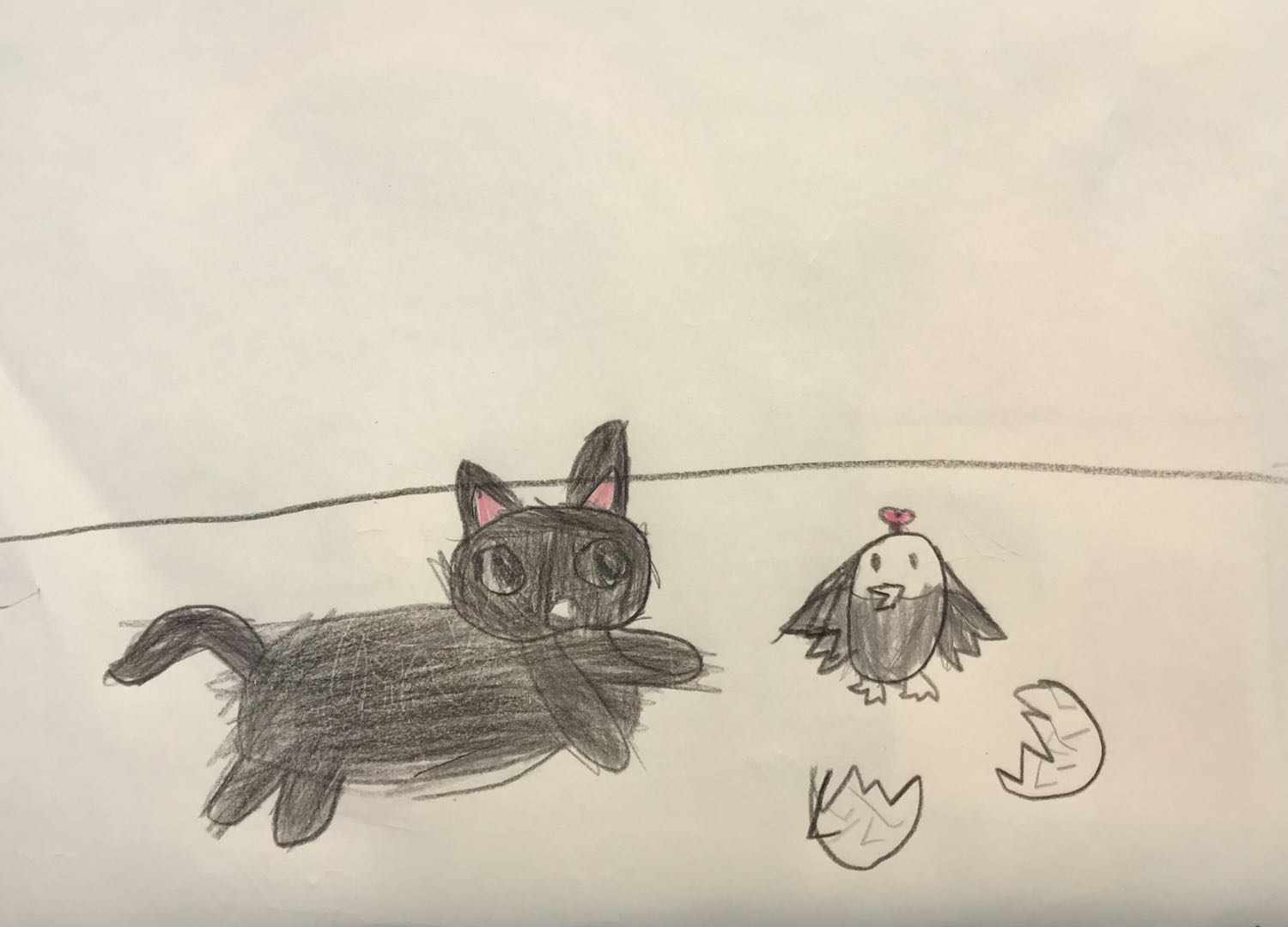 Màu sắc tươi sáng, ruột chì mềm tô dễ dàng, vỏ gỗ mềm dễ gọt.