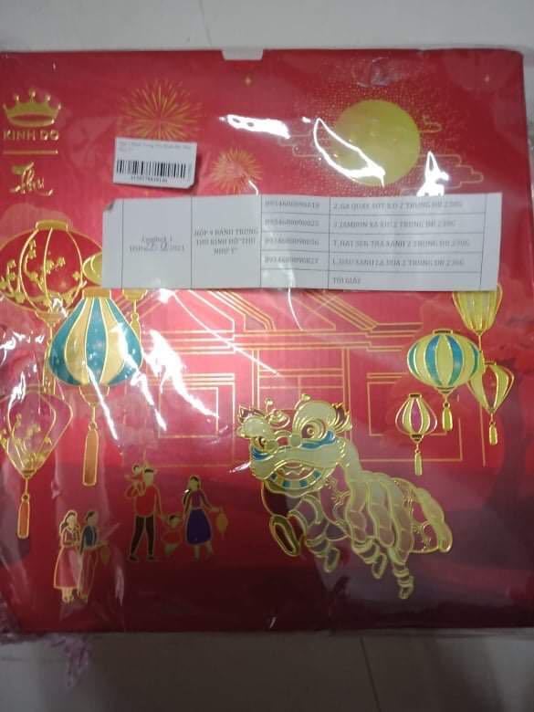 Dù dịch nhưng nhận được bánh sớm hơn ngày dự tính. Thùng carton bị móp méo do đơn vị vận chuyển không cẩn thận, tuy nhiên may mắn hộp bánh vẫn nguyên vẹn. Chưa ăn thử nhưng hy vọng sẽ hài lòng với bánh Kinh đô
