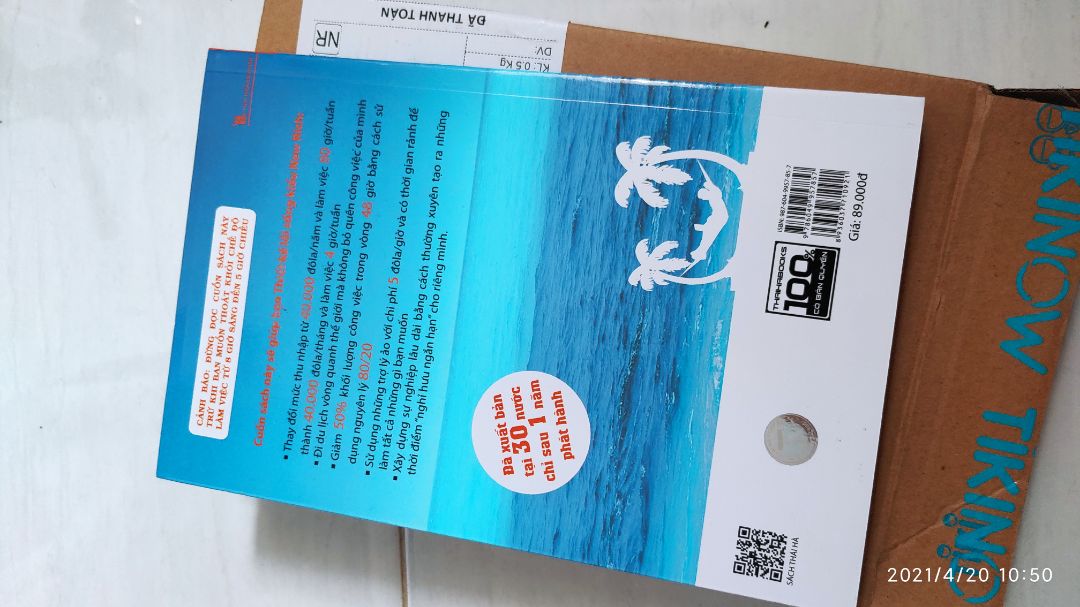 Quá tuyệt vời, buổi tối đặt, gần trưa hôm sau gọi giao rồi
Sách đẹp ko tì vết, 340 trang, này đọc ké nhà sách gần hết rồi nên mua về đọc nốt sẵn có cái giữ nào cần lấy ôn lại

Đây là những nguyên tắc khiến mình làm việc nào cũng làm cho quen tay xong là tối giản lại hết, để có thời gian làm việc khác, giờ mình thu nhập đủ nuôi gia đình trong đó có vài khoản thụ động, tổng 4-5 nguồn thu nhập nhưng thời gian vẫn rãnh rang hơn mấy người đi làm hành chính