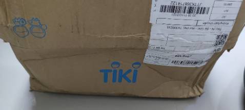 Mới nhận sản phẩm , bên ngoài hộp gói hàng có bị móp xung quanh , nhưng sản phẩm còn nguyên vẹn . Sẽ ủng hộ shop thêm nữa, nếu sản phẩm tốt, hạn sử dụng xa ( date xa ví dụ 2024 - 2025 ) , giá cả rẻ và phù hợp cho người tiêu dùng bình dân !