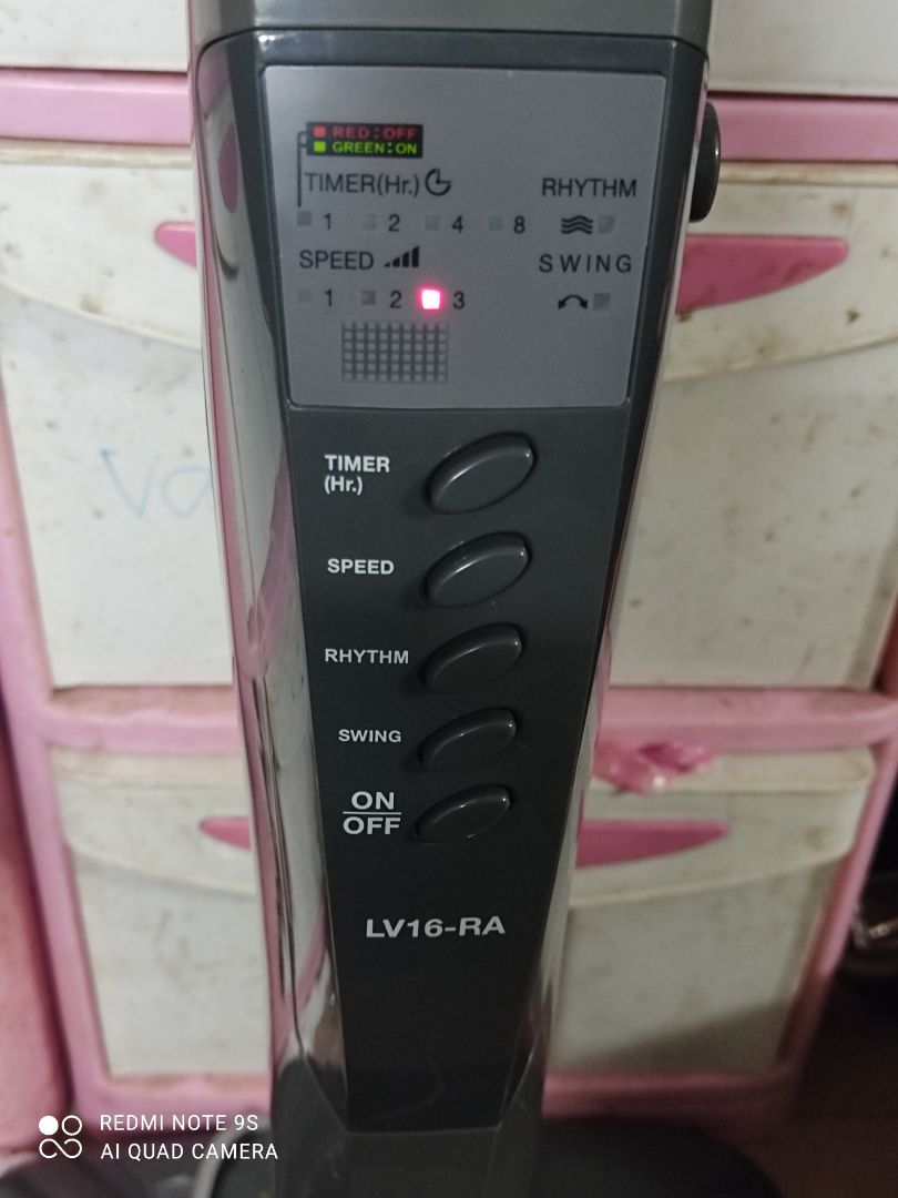 Mình cực kì hài lòng về sản phẩm, sản phẩm chính hãng và chuẩn xuất xứ Thái Lan. Thân quạt rất cứng cáp và chắc chắn, trông điều khiển cũng rất xịn xò 😁. Hàng về nhanh, Shop cũng tương tác với khách hàng nhanh.10 điểm chất lượng và dịch vụ.