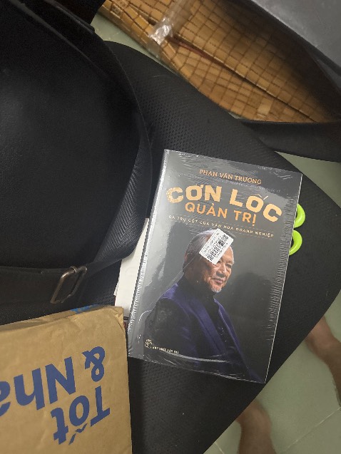 Giao nhanh, giá tốt, sách hay, nên đọc nha mọi người