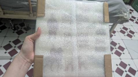 Đóng gói cẩn thận, bìa sách đẹp. Mình chưa đọc nhưng đoán là nội dung sẽ rất thú vị