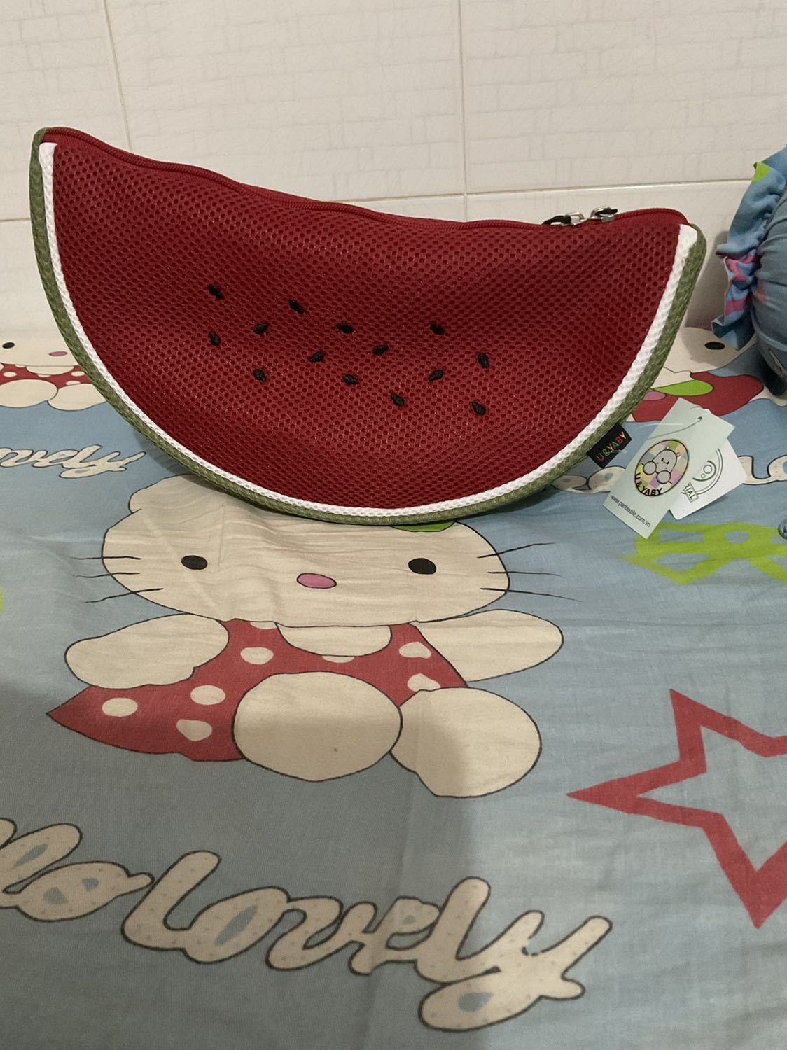 Đẹp, rất thích, hôm nay đặt mai đã có, hy vọng shop thêm nhiều mẫu mã kiểu dưa hấu như này