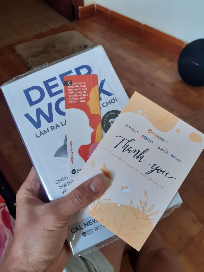 Nhà sách có tâm alpha Books, mong cuốn sách nào đến tay khách hàng cũng được như vậy. Cảm ơn rất nhiều