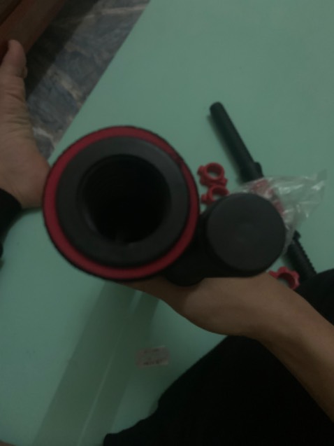 Hàng bị lỗi một đầu nối. Một đầu nối bị méo hình elip k lắp vào khớp tròn đc. Shop hỗ trợ đổi trả sp nhé