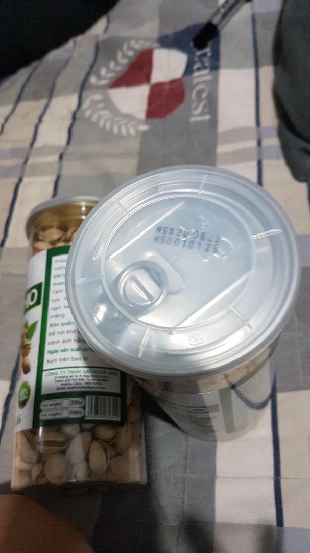 Hạt dẻ nhìn có vẻ ngon hơn những loại mình đã mua. Chất lượng ra sao mình sẽ cập nhật sau. Nhà bán hàng này rất nổi bật ở vài sàn thương mại điện tử, nên mình nghĩ mọi sản phẩm của họ đều tốt.