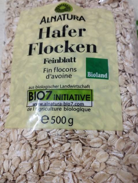 Shop đăng giá không rõ ràng đánh *** khách hàng. Sản phẩm chỉ là loại cán dẹt không phải cán vỡ. SẢN PHẨM PHẨM RẤT BÌNH THƯỜNG MÀ GIÁ THÌ QUÁ ĐẮT. RẤT TỆ