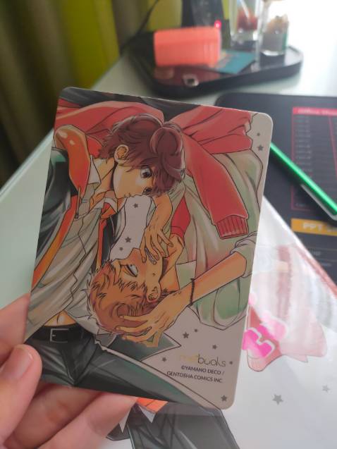 - cuốn này cũng tạm nhe ổn; nội dung cũng bth tui làm tui thấy k ấn tượng mấy
- mô típ cũm mới mẻ mà lại k khai thác sâu tí để ng đọc thấy mới mẻ; hmm cũm k đúm tại bl mà ha nma nó hơi xơ xài ý (ý kiến riêng thui nhe). 
- quà tặng là postcard vs washi tape, do tui đặt nhầm mua tận 2c nên tui thấy postcard 2c nó khác nhau ý mn. 
- tiki bên tui giao hàng ổn lắm nhe
- tui mua giá 47ka săn sale keke.