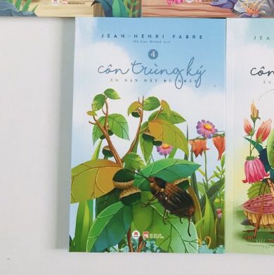 Bộ sách gồm 10 tập, mới phát hành đến tập 5. Mình sẽ chờ và mua đủ bộ. Rất thích kiến thức và văn phong của bộ sách này.