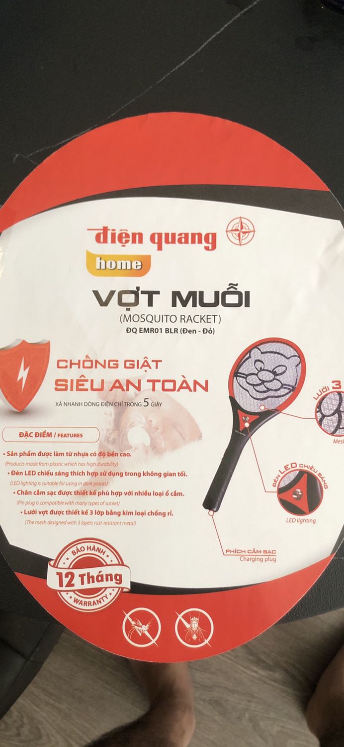 Như hình, giao hàng đúng hẹn. Hàng chắc chắn, sử dụng tốt, chưa biết có bền hay không.