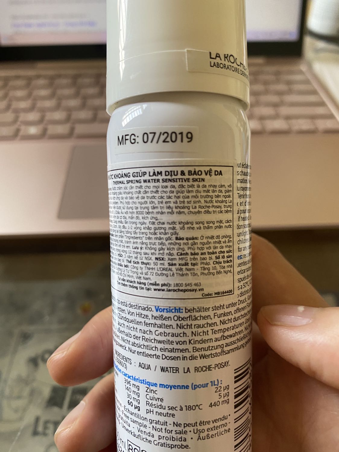 định yêu cầu trả hàng nhưng thôi gửi đánh giá kém chất lượng vì tháng 7/22 là hết hạn mà vẫn bán hàng, tôi mua về dùng kiểu gì? shop quá mất uy tín