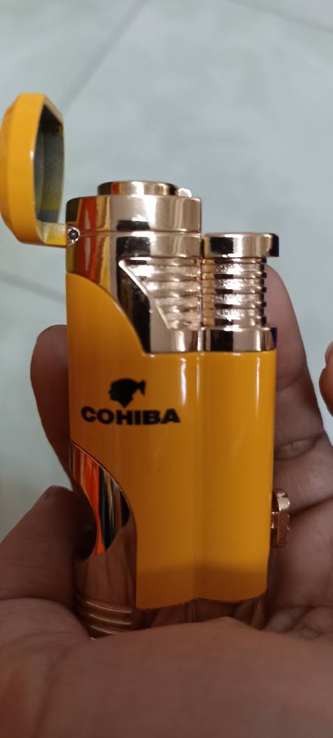 Lửa cháy mạnh bật là trái bật lửa nhạy đúng là tiền nào của nấy. 
Cảm ơn Shop.