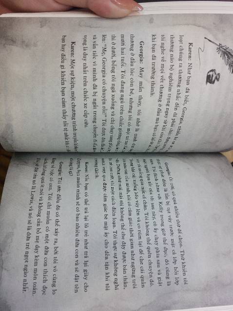 bìa sách bên ngoài đẹp lắm, nhìn đã thấy thích rồi. Đọc thấy tác giả viết có chút thẳng thắn, hài hước, thỉnh thoảng có những cái khiến mình phải suy nghĩ lại về nữ quyền. Đề tài rất hay và đáng đọc nhé mng.