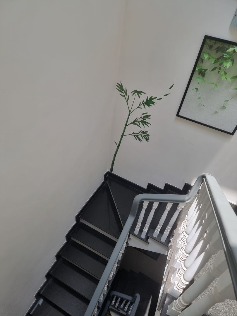 Đẹp, tốt, có thể dán tùy theo ý tưởng